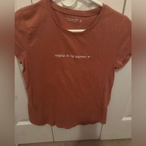 Abercrombie &Finch T-shirt